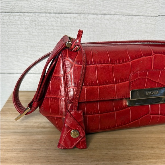 Escada Red Crocodile Embossed Leather Bag - Picture 2 of 15